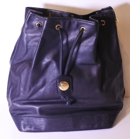 格安 GOLD HUNTER ゴールドハンター ショルダー バッグ 未使用 20201222 htymmnr m 1208拍卖