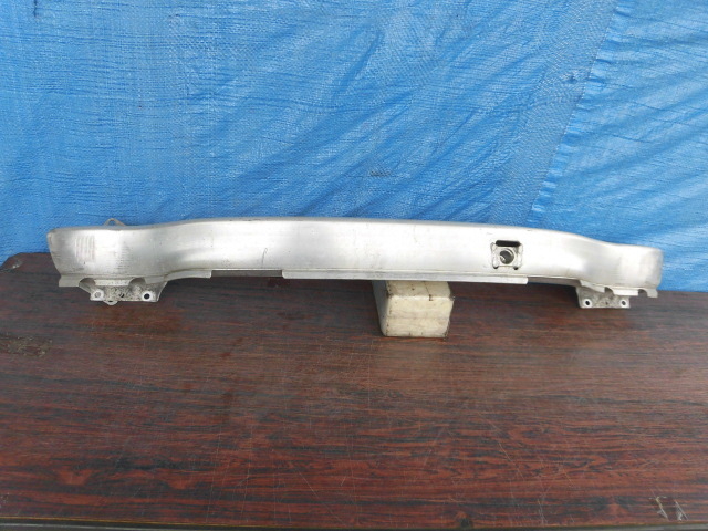 AM771 アウディ A8 S8 フロント ホースメント拍卖