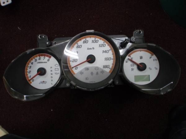 ・ GD1 フィット スピードメーターassy中期AT 57017Km 78100SAA7200拍卖