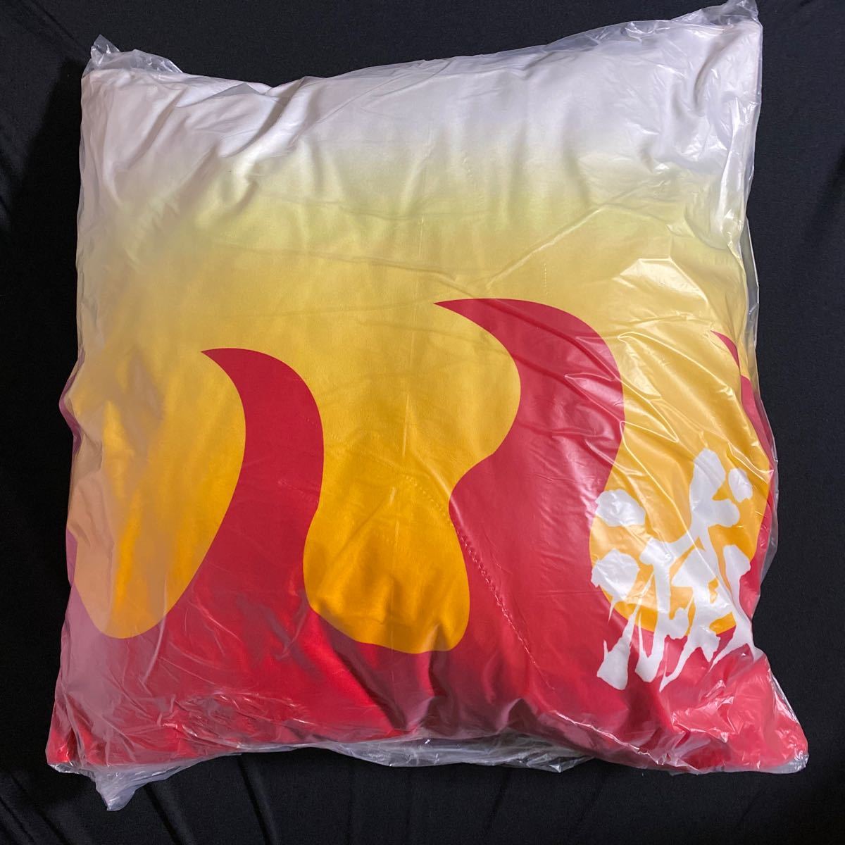 和柄★超ビッグクッション★炎★約56×56cm拍卖