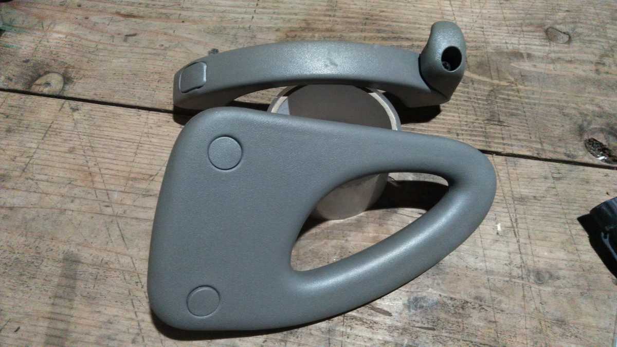 タホ 97 B ピラー アシストグリップ 右 グレー 5.7L拍卖