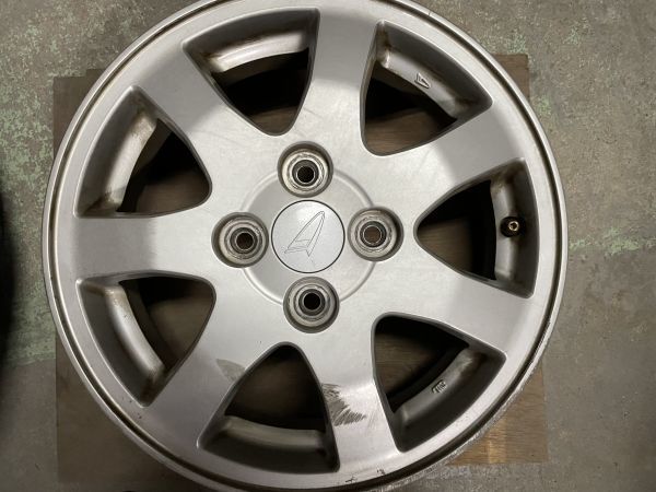 ダイハツ DAIHATSU タント カスタム TANTO L350S/360S 純正 1本 アルミ ホイール 14インチ 4.5J 100 4穴 +45 No.2083拍卖