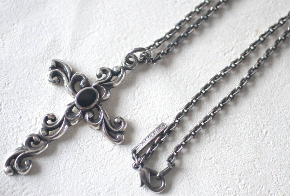 シルバー925製 BUONA GIORNATA 大きめアラベスクデザイン 十字架ネックレス ボナジョルナータ拍卖