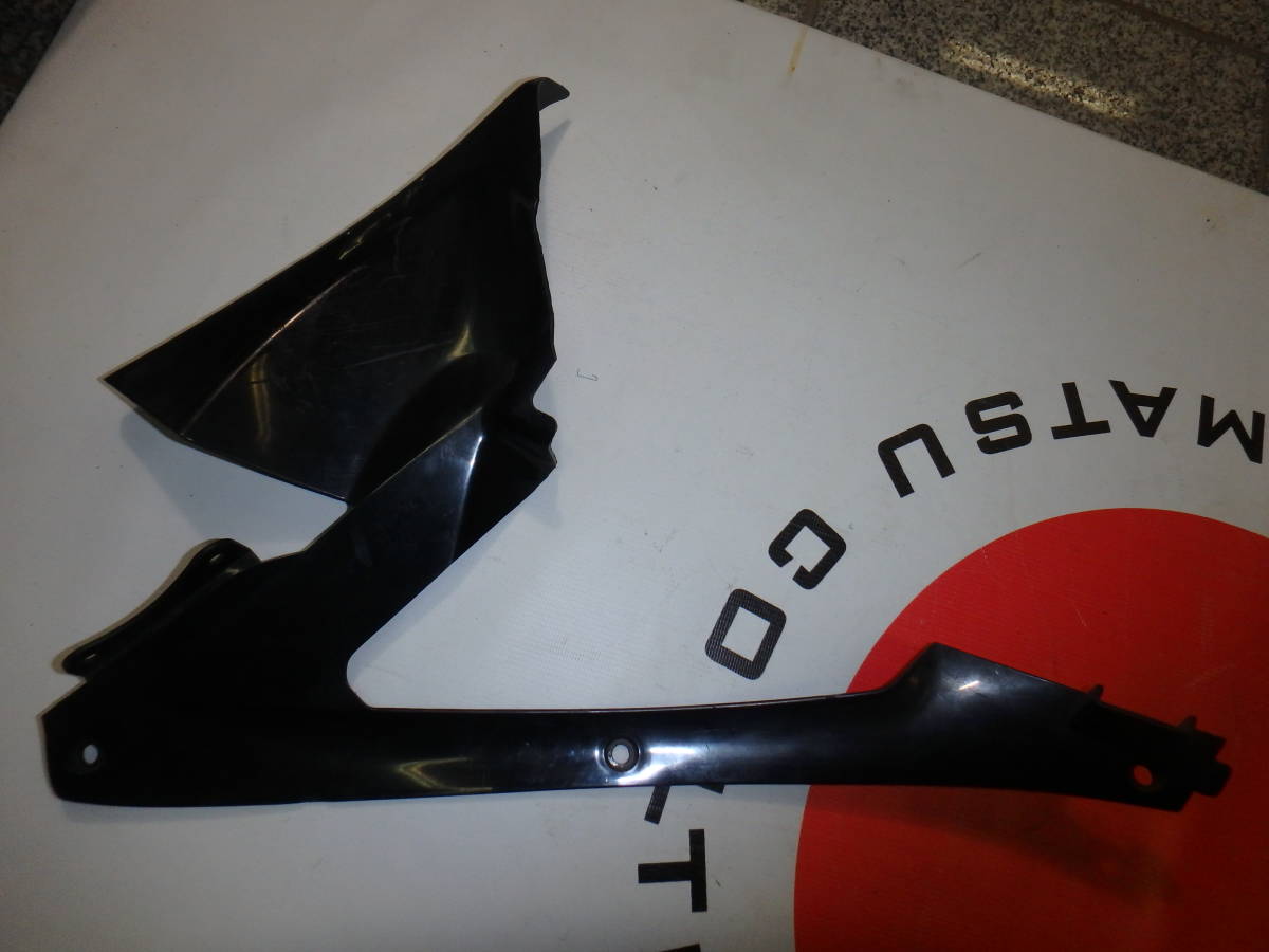 1258Wa ★ホンダ / Honda | CBR1000RR | 右側 カウル | 64325-MELA | 中古★拍卖