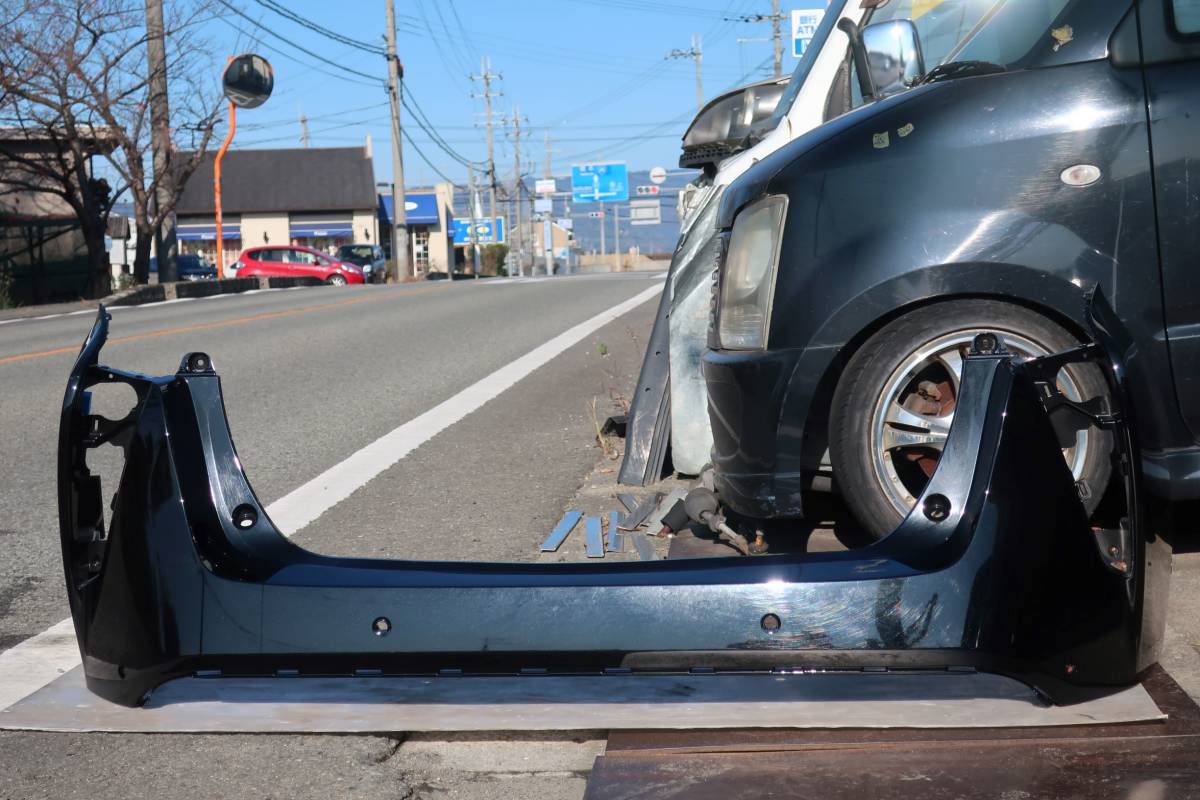 ZVW50 / ZVW51 / ZVW55 プリウス 純正 リア バンパー / 52159-47110 / カラー 218拍卖