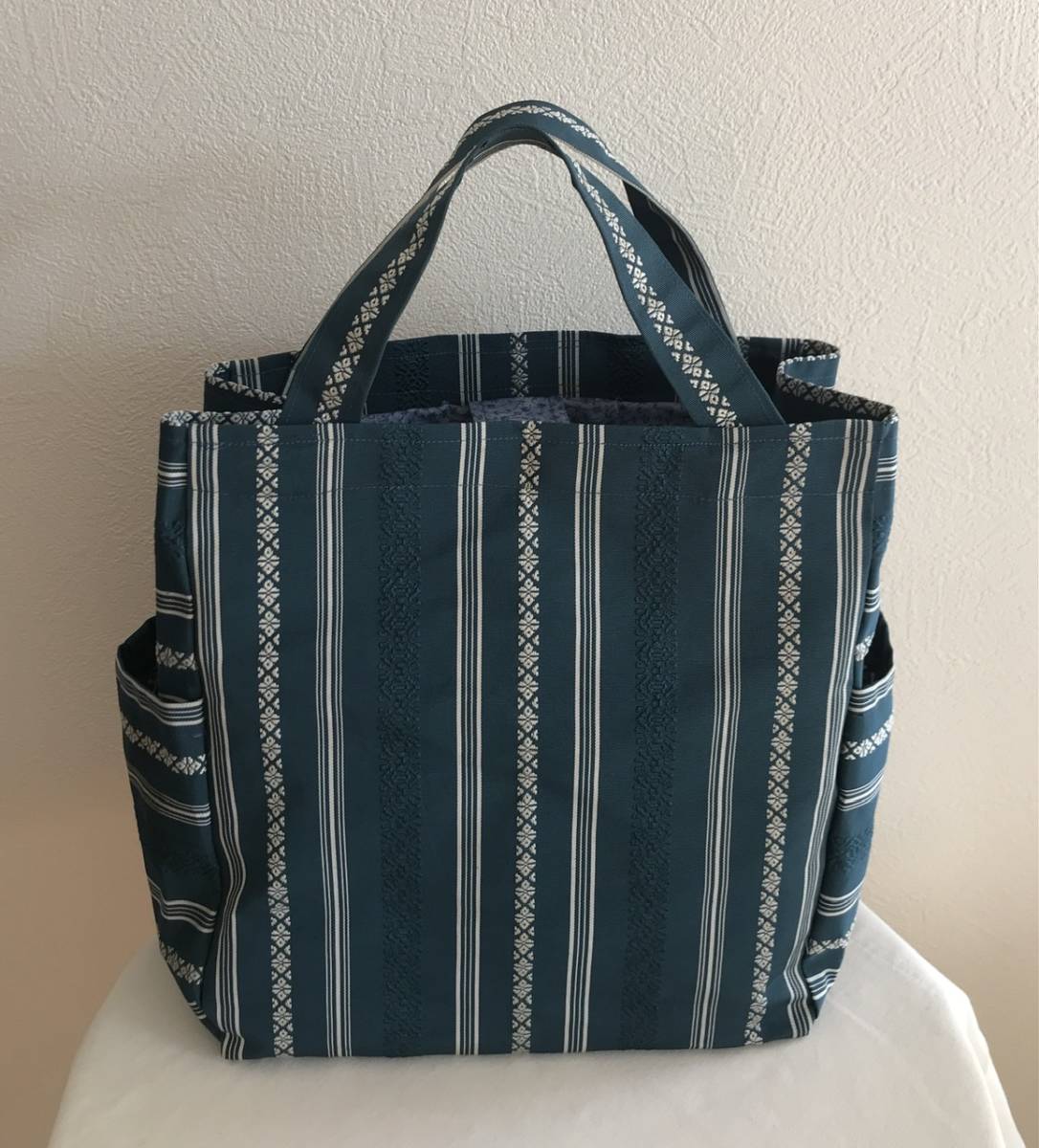 【ハンドメイド】帯リメイク カバン バック トートバック 手さげカバン リメイク 手作り 青 着物帯 内ポケットあり 軽量 内布あり拍卖