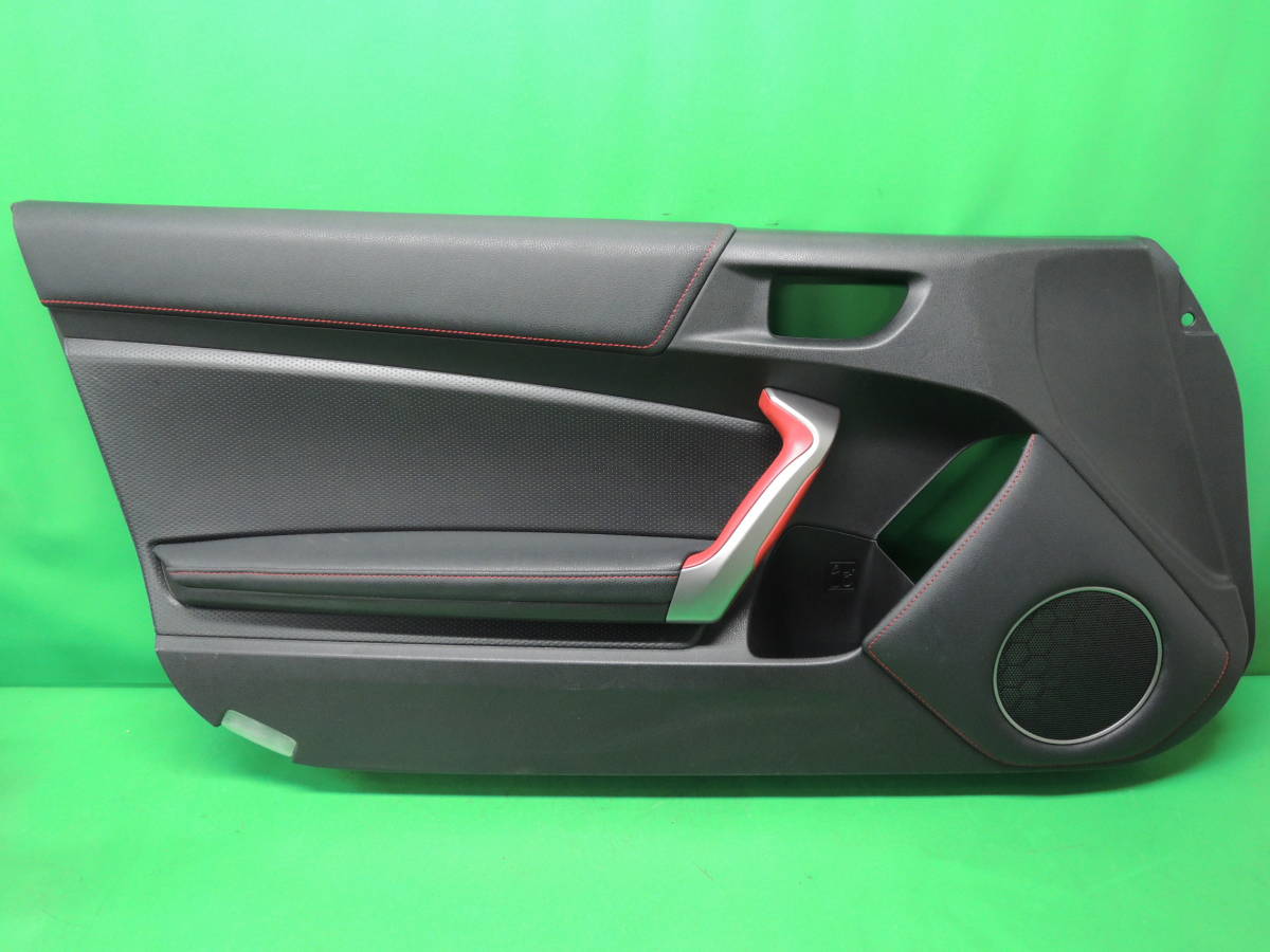 ・ DBA-ZN6 86 ハチロク MT 純正 助手席 ドアトリム T-4770拍卖