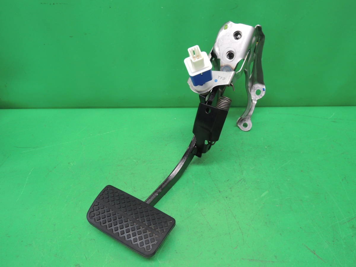 N-BOX カスタム JF1 純正 ブレーキ ペダル H-4838拍卖