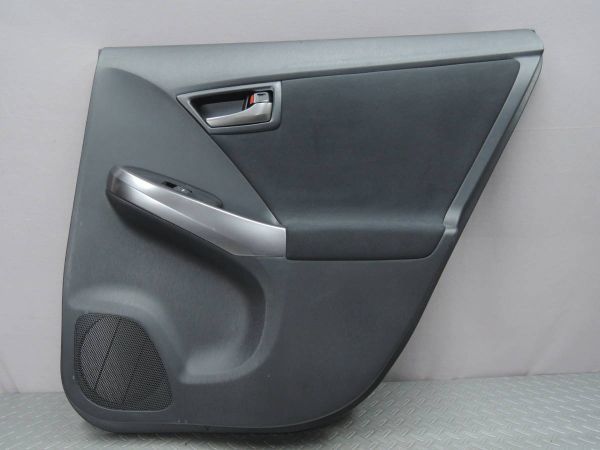 ・ DAA-ZVW30 プリウス G's 後期 右リアドア 内張り スイッチ付 T-1112拍卖