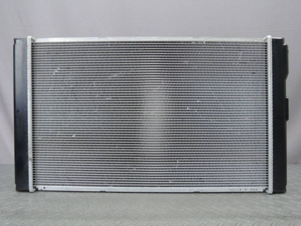 ・ DAA-ZVW30 プリウス G's 後期 純正 ラジエーター コア T-01拍卖