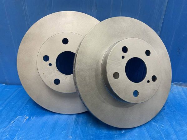 ・ DAA-ZVW30 プリウス 研磨済 フロントディスクローター T-4156拍卖