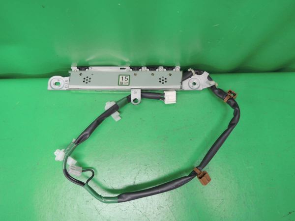 ・ LS460 USF40 純正 デジタルテレビ チューナー 86300G L-6653拍卖