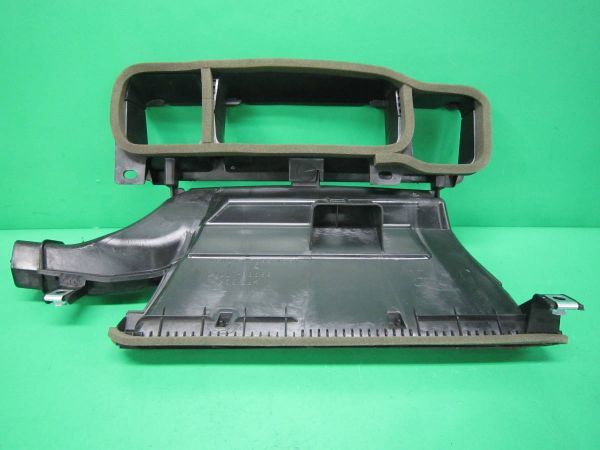 ・ ZVW30 プリウス G's 後期 純正 デフロスタロアーノズル ダクト 55990-47030 T-1114拍卖