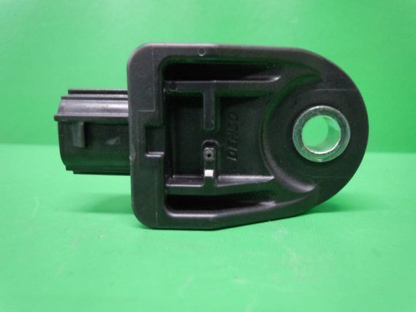 同梱不可 1円 在庫処分 ZVW30 プリウス G's 後期 純正 フロントエアバックセンサー 86173-75010 ② T-1113 2410拍卖