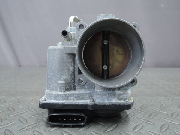 ・ クラウンアスリート DBA-GRS200 純正 スロットルボディ T-4183拍卖