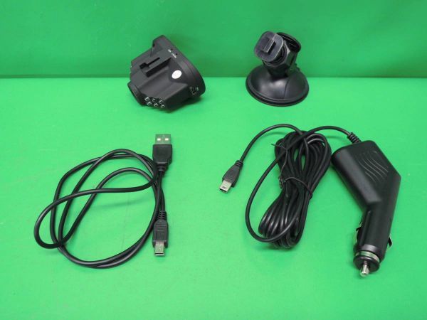 【在庫処分価格】 フルHD 1080p ドライブレコーダー ドラレコ フロントガラス吸盤タイプ USB シガーソケット 【新品】拍卖