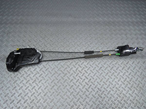 ・ ZVW50 プリウス 純正 左後 助手席後 ドアロックアクチュエーター インナーハンドル付 tsr拍卖