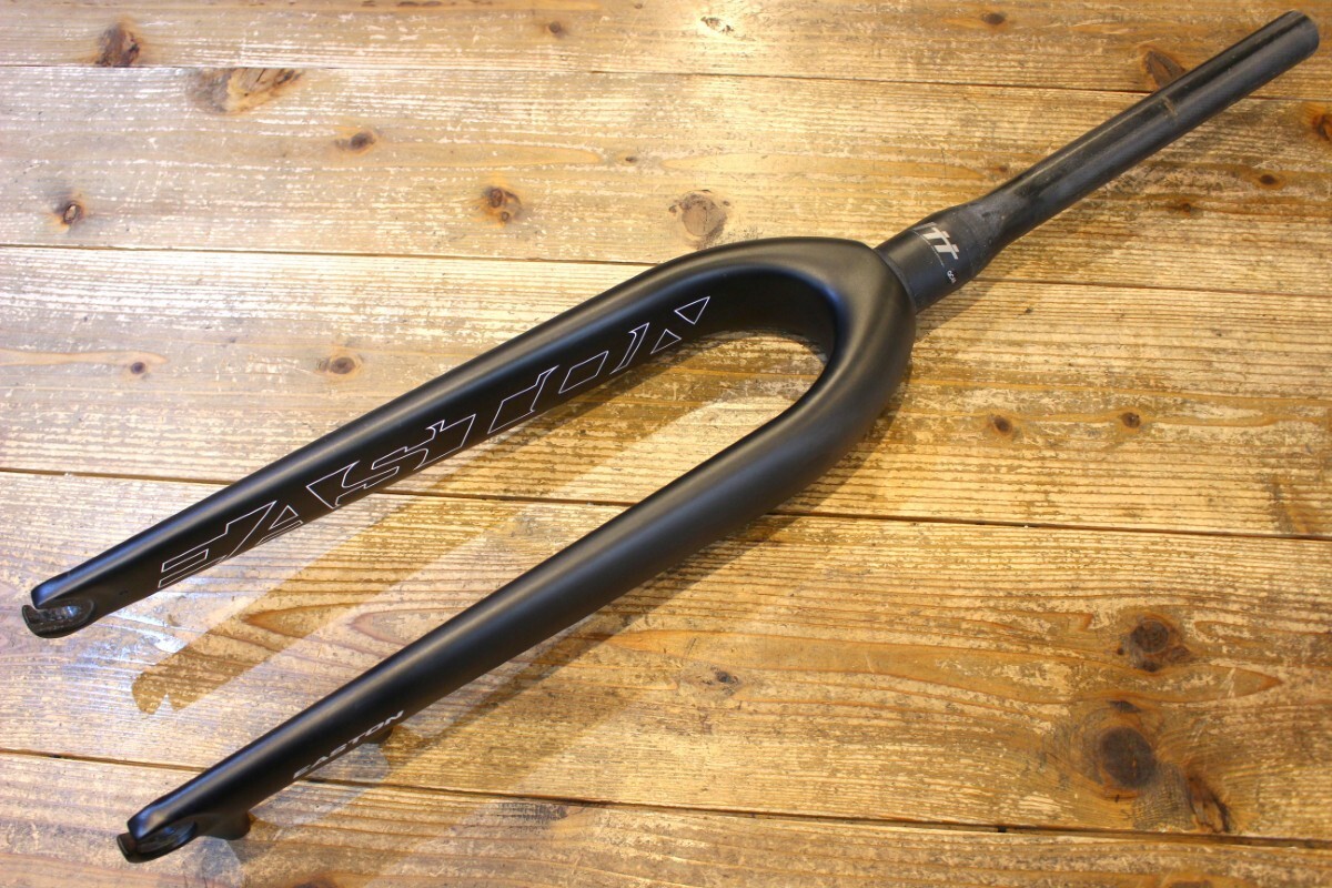 未使用 イーストン EASTON EC90XD カーボン フロントフォーク 700C ディスクブレーキ ポストマウント 【名古屋店】拍卖