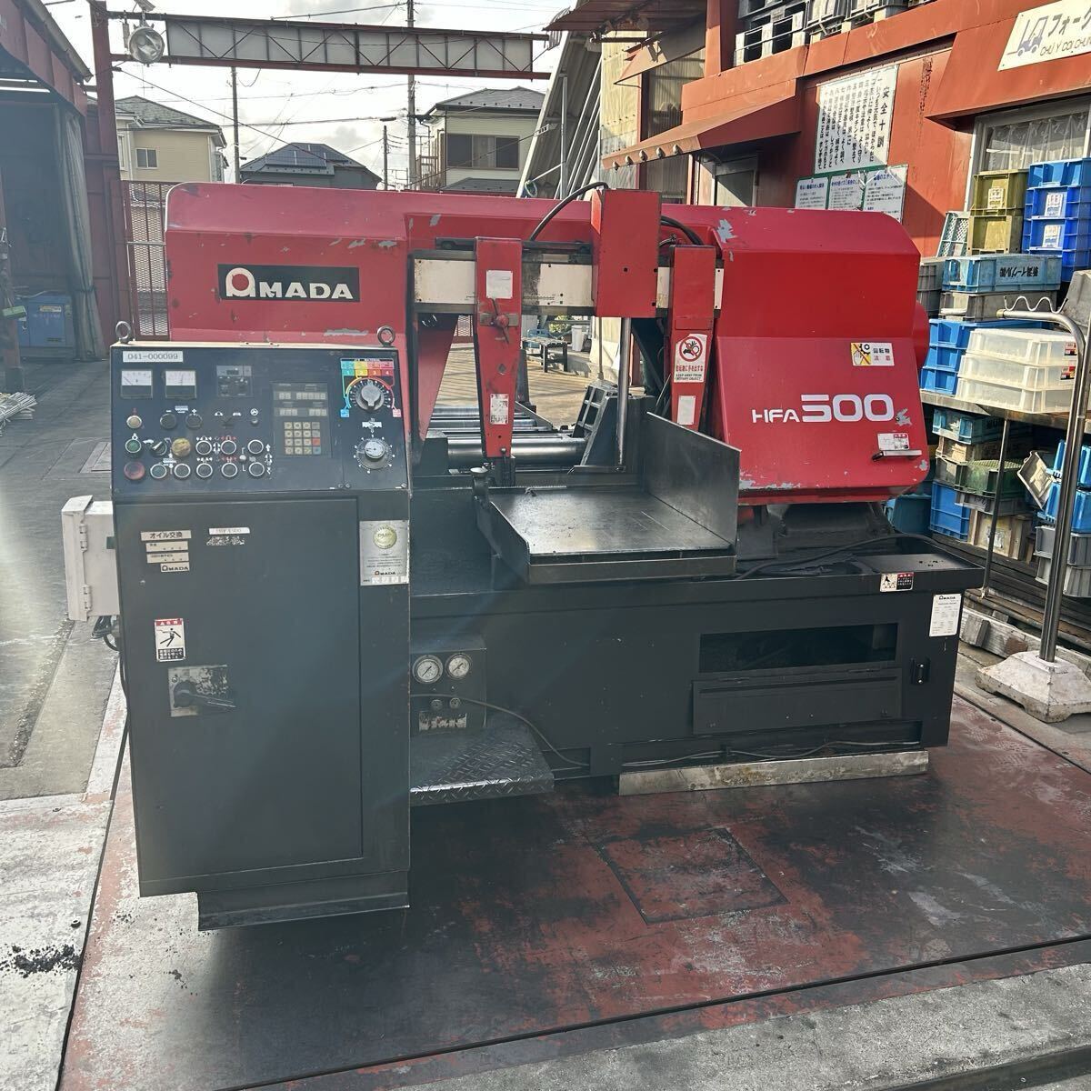 T2109 AMADA アマダ バンドソー 切断機 HFA500 能力:丸材φ500mm 角材500(高さ)×500(幅)mm 200V 50/60Hz (ブレードは新品)【動作確認済】拍卖