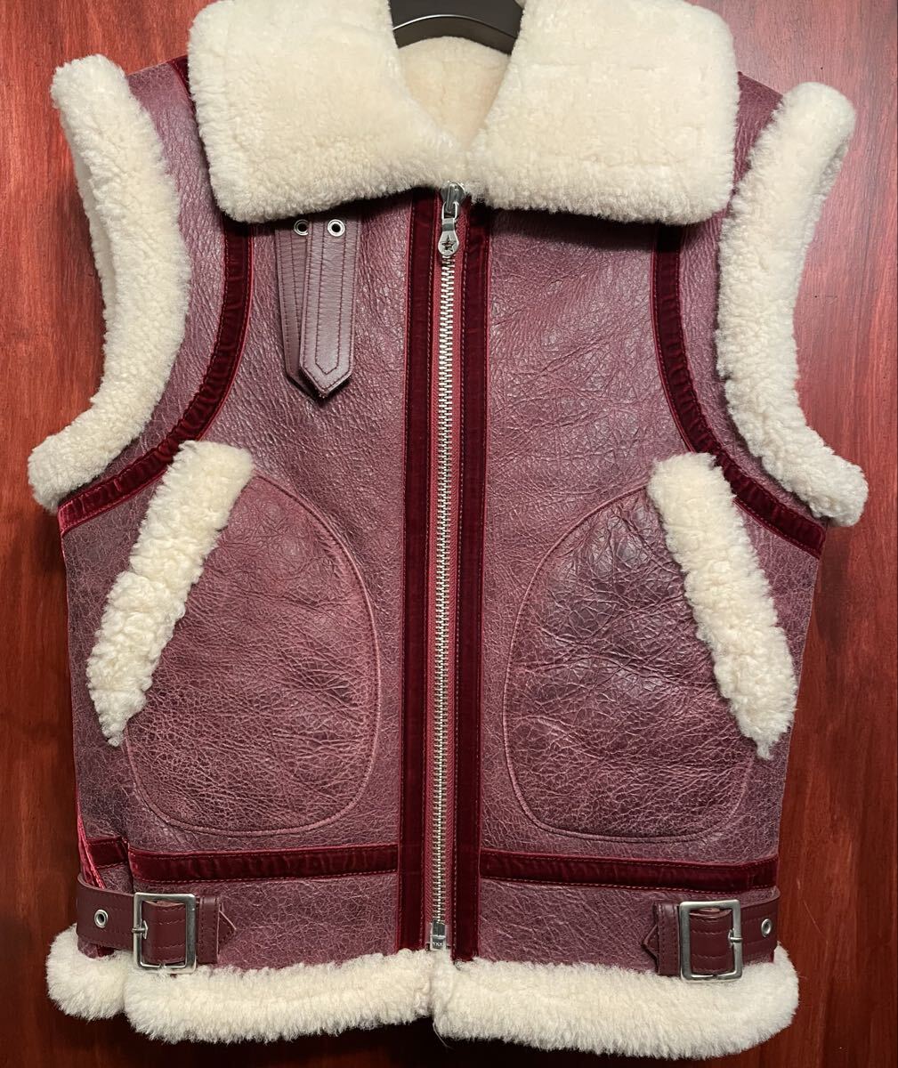 激レア MADE IN KOREA製 PHENOMENON 2011年AWモデル 羊毛 ムートン レザーベスト レッド 38/Mサイズ フェノメノン 羊革 赤 SWAGGER 韓国製拍卖