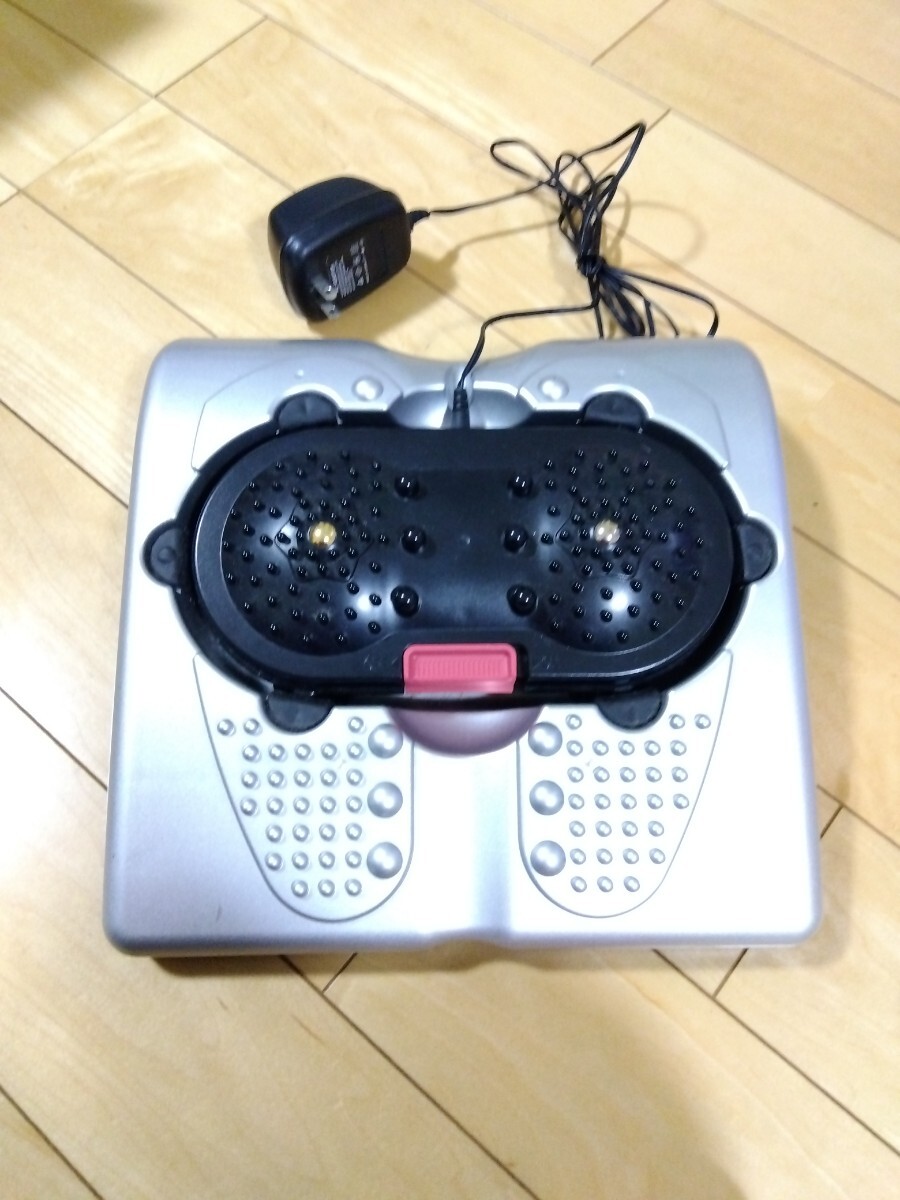 美品 足裏 マッサージャー フットマッサージャー マッサージ器 振動マシン拍卖