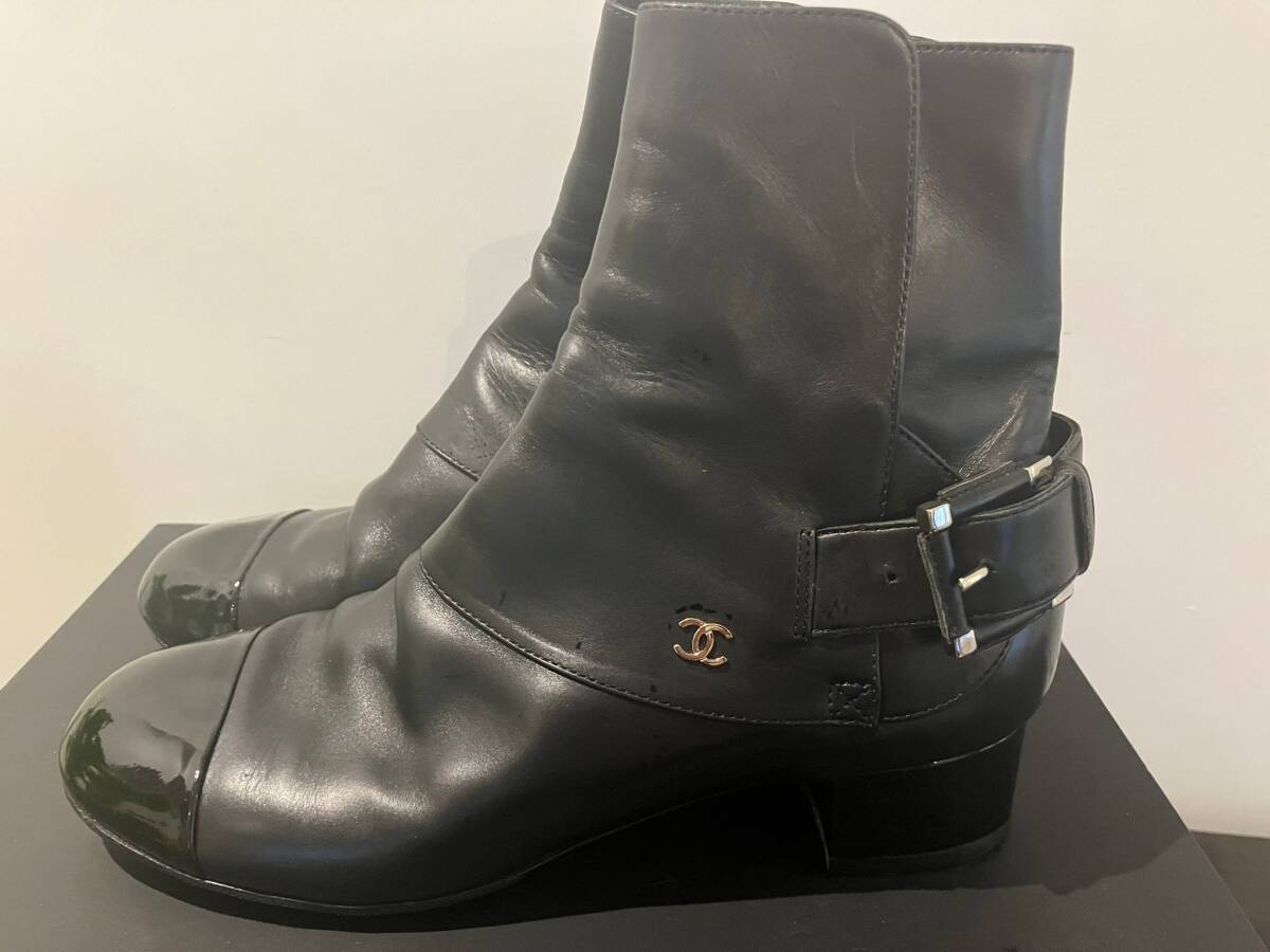 CHANEL 靴 本物素敵 シャネル サイズ35.5C 可愛い 靴 結婚式 レディース バック ブーツ ショートブーツ拍卖