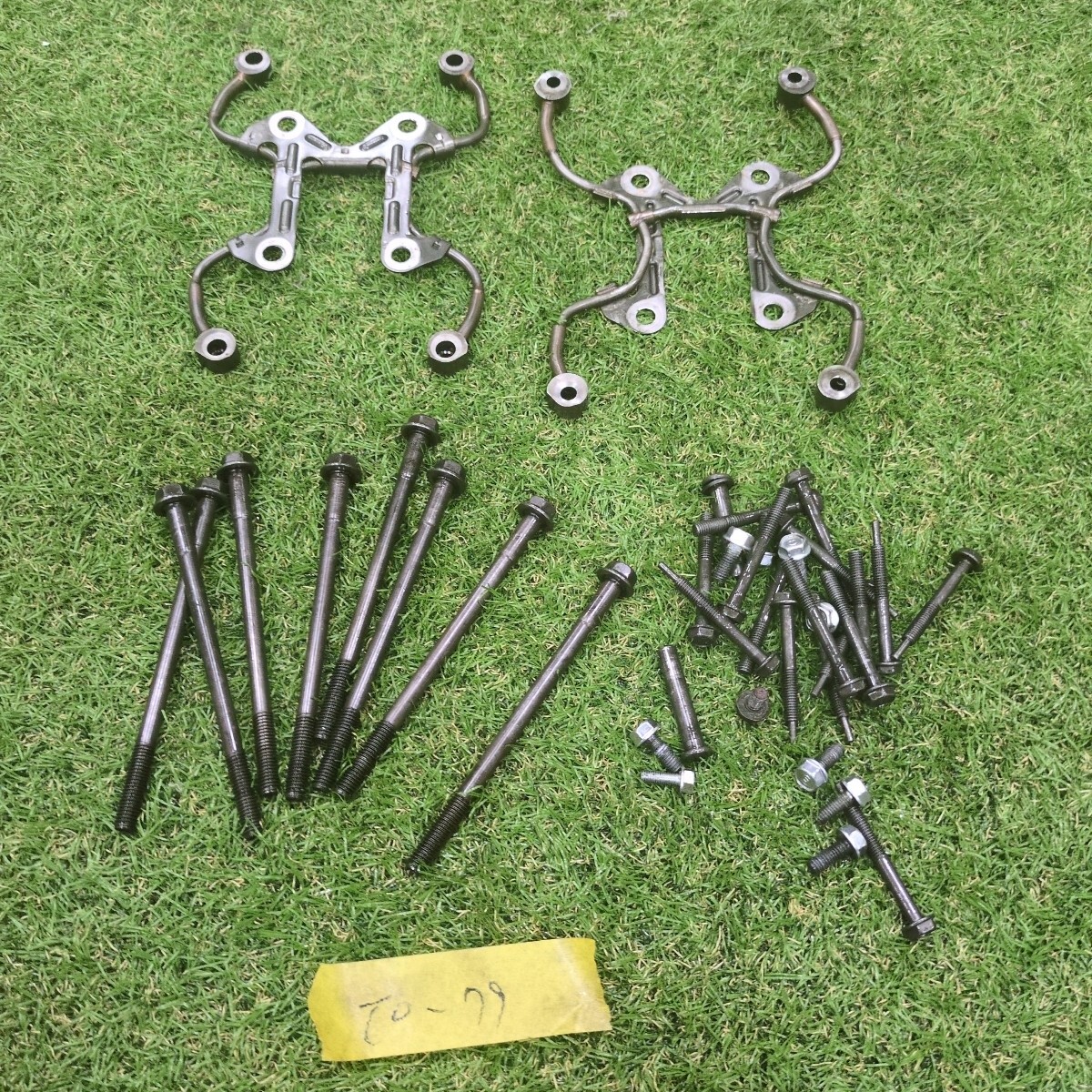 【250509】 VF400F カムシャフト カムホルダー オイルライン シリンダー シリンダーヘッドカバー シリンダーヘッド HONDA VF400F NC13拍卖