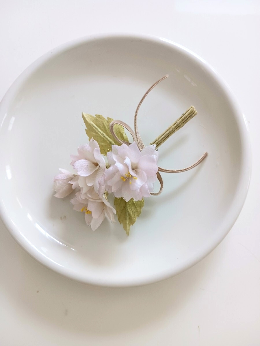 染め布花*八重桜のコサージュ ハンドメイド 髪飾り拍卖