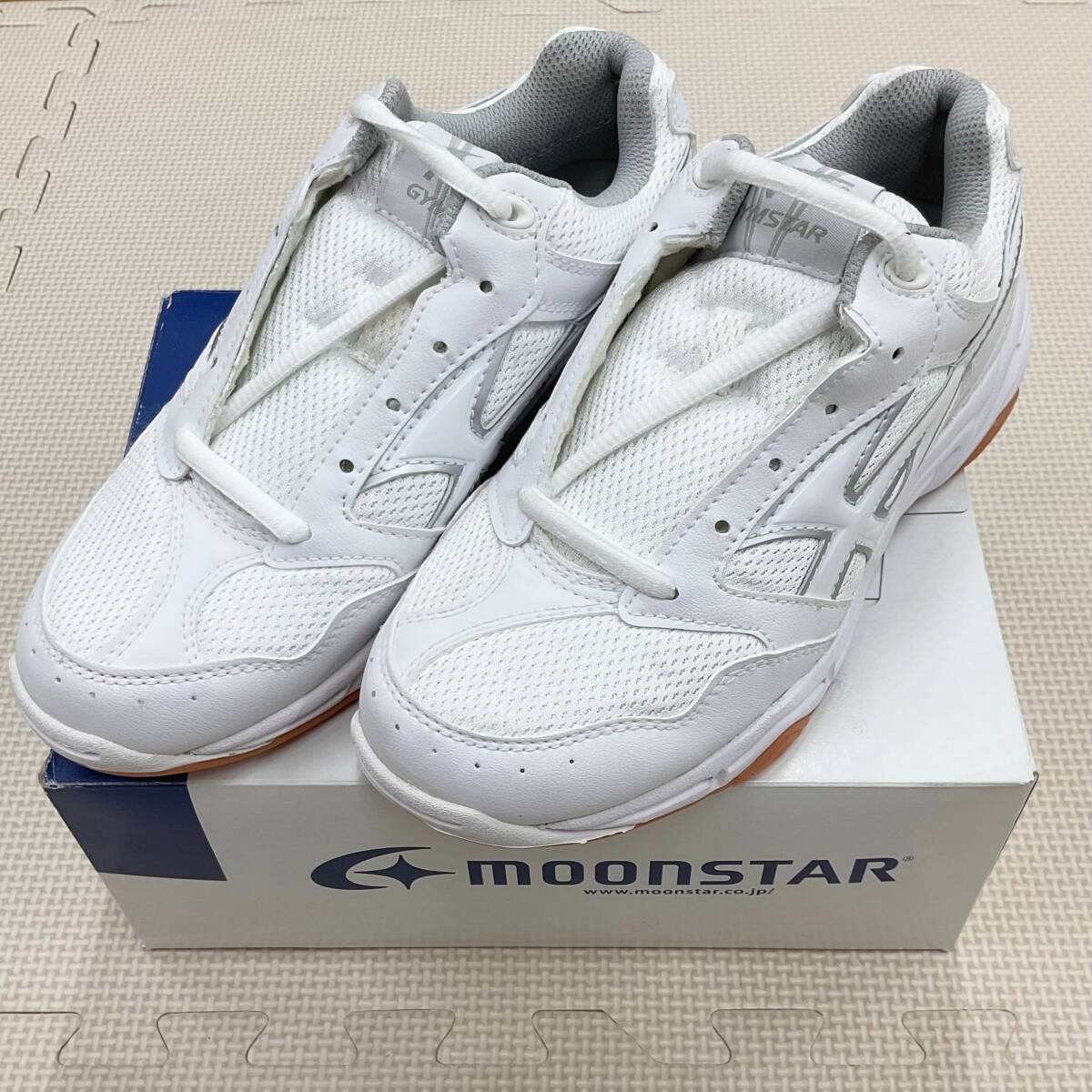 (未使用品/訳あり)(K) ◆ムーンスター◆moonSTAR◆23.0cm◆ジムスター18◆ホワイト/ホワイト◆白◆体育館シューズ◆運動靴◆室内履き◆拍卖