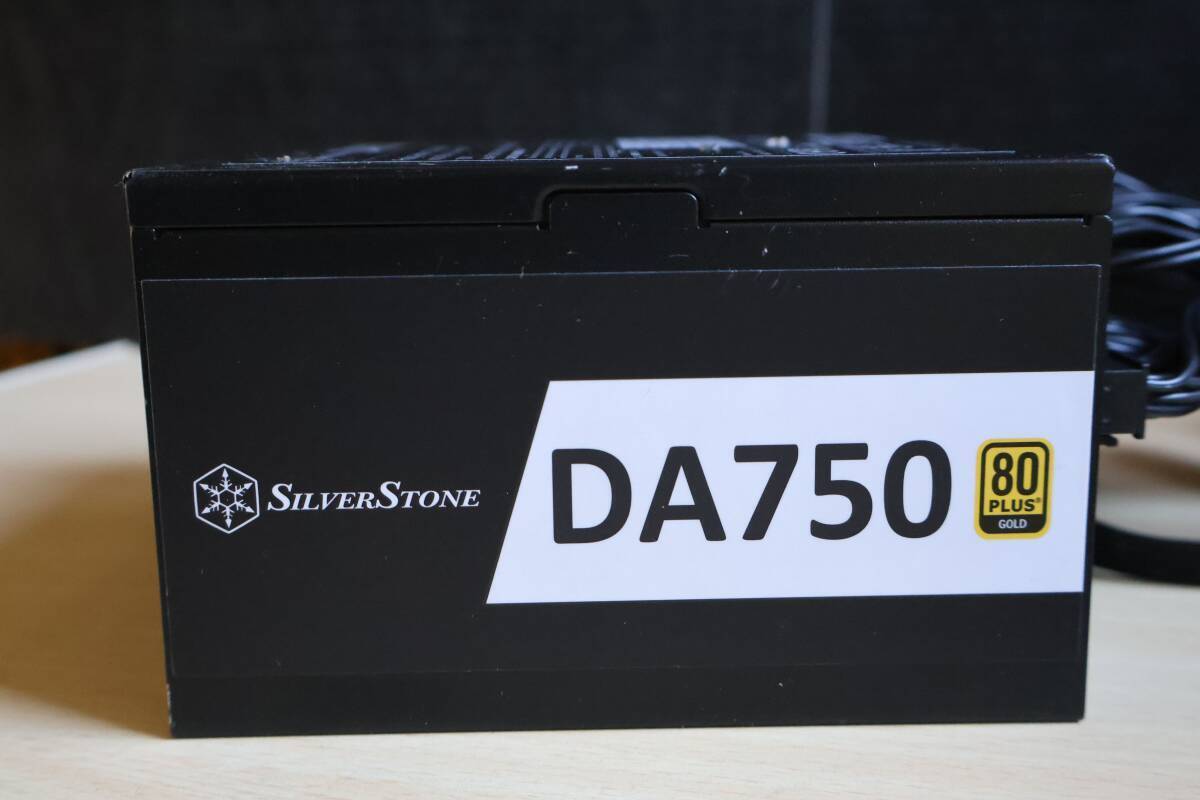 G5820 Y SilverStone シルバーストーン PC電源 SST-DA750-G (ATX/750W) SST-AX0750MCGD-A 電源ユニット【動作確認済】拍卖
