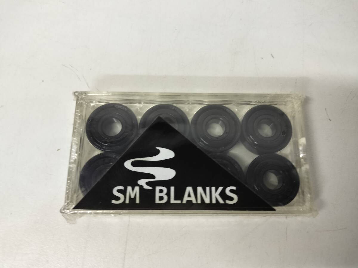 特価! 送料185円〜【 SM BLANKS ABEC5 】 ベアリング 8個セット 新品 スケボー ベアリング スケートボード 管理E3拍卖