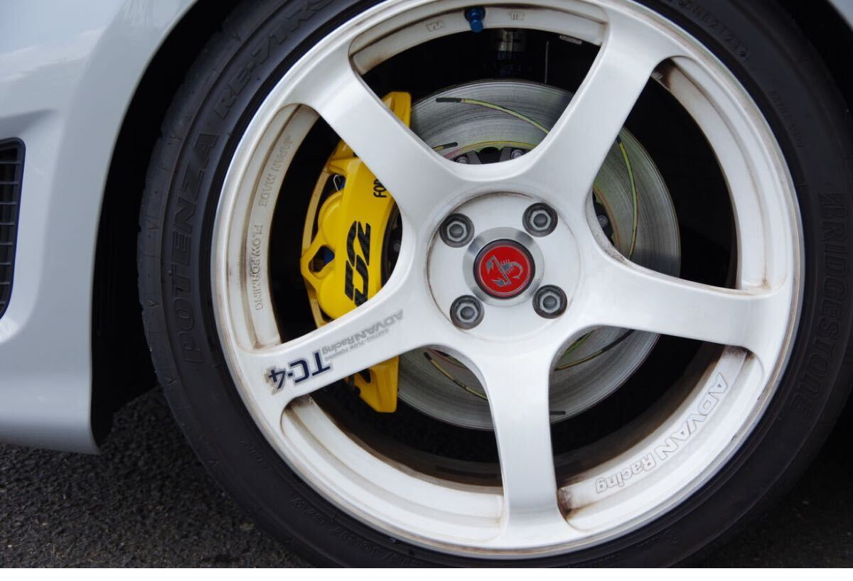アバルト595専用 フロントD2ブレーキセット リアは特注カバー ディスク キャリパー レースパッド拍卖