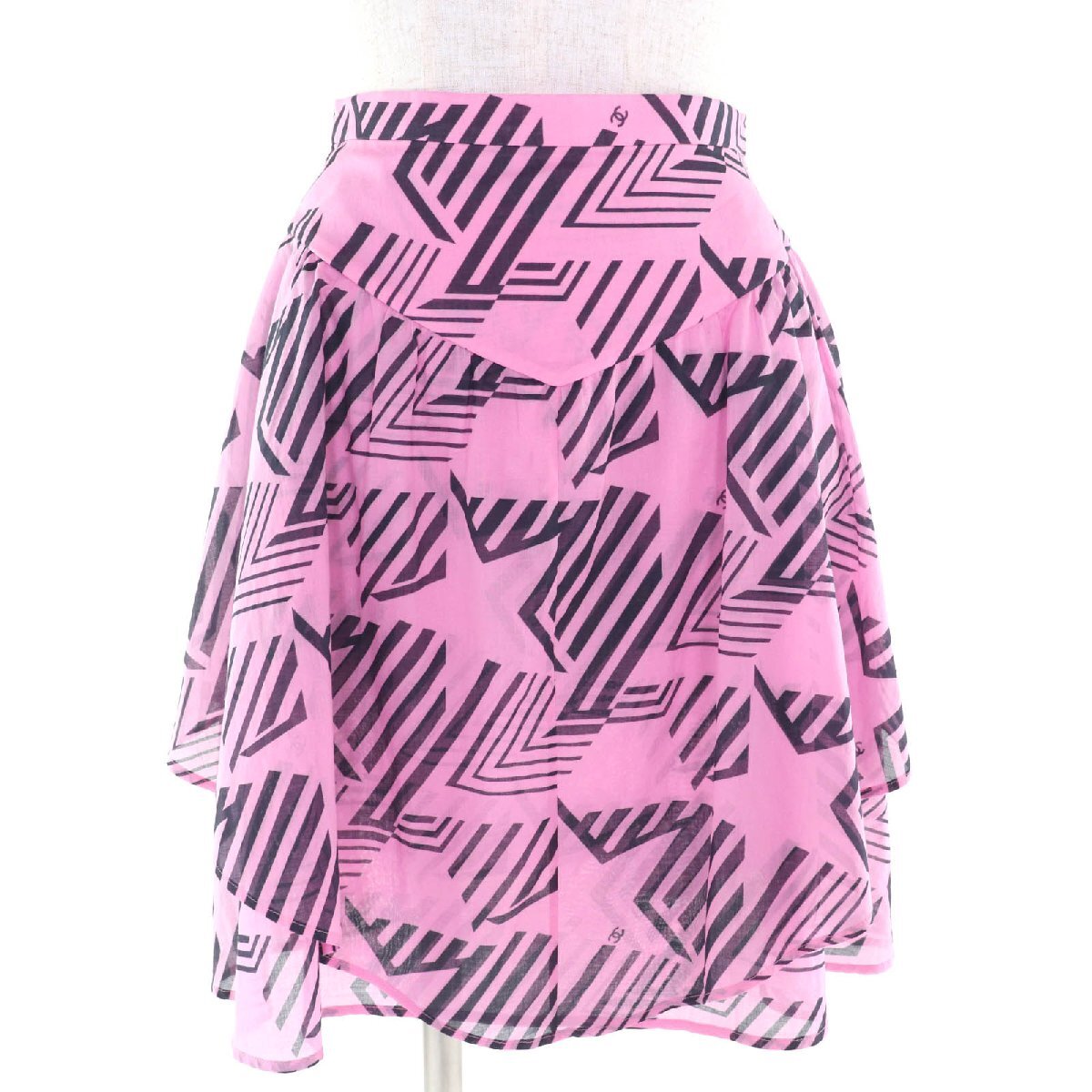 極美品△CHANEL シャネル 2023年製 P74305 コットン100% ココマーク柄 総柄 フレア ミニスカート ピンク ブラック 34 袋付 伊製 正規品拍卖