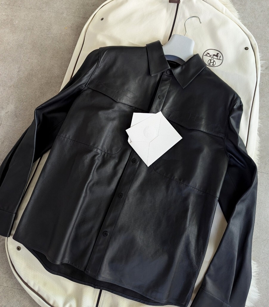 価格交渉可 希少モデル エルメス 世界最高峰 カーフスキン Hモチーフ レザー ジャケット 48 50 L M ブラック ライダース拍卖