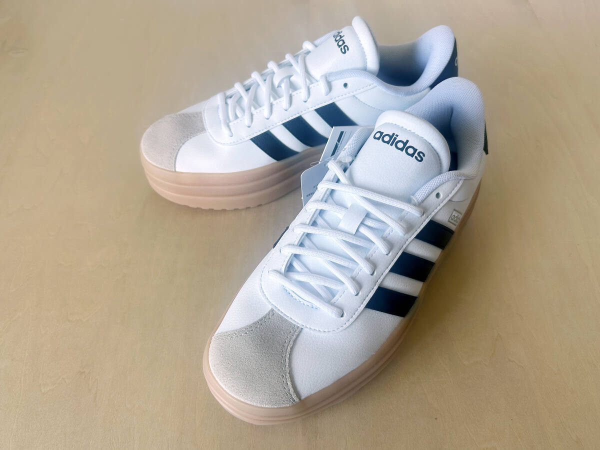 【ラスト1点】【特価】23.5cm 白 アディダス VLコート ボールド adidas VL COURT BOLD WHITE/BLACK/GUM US6.5/23.5cm IH3083拍卖