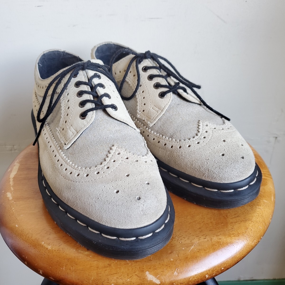 1185◆【UK6】ドクターマーチン Dr.Martens ウイングチップ 5ホールシューズ 25㎝位 スウェード×キャンバス 中古 USED拍卖