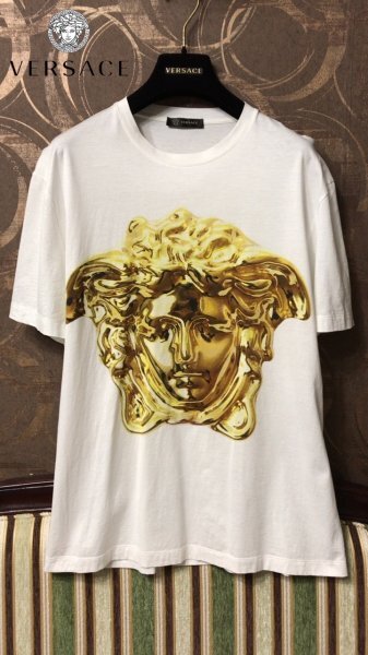 BIGメデューサ◎極美品◇VERSACE 立体BIGメデューサ金ロゴ Tシャツ ホワイト ヴェルサーチ ジャンニ ベルサーチ拍卖
