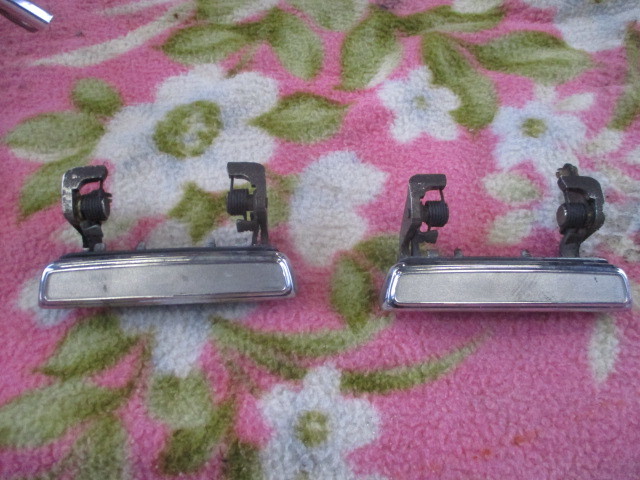 ★35R3A5323 マスタングⅡ 純正ドアノブ左右 アウターハンドル ストック等に拍卖