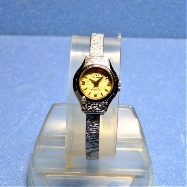 TECHNOS(テクノス) Jewel MADONNA:ジュエルマドンナ レディス腕時計 手巻き 702689BL73EC03 拍卖