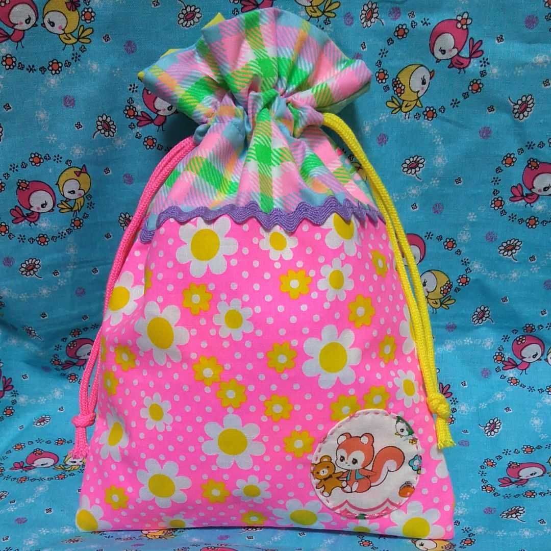 1PK-6 ピンクス生地とレトロアニマルがかわいい巾着袋 はいから横丁 ハンドメイド はいから横町 コップ袋 給食袋 柄 巾着 拍卖