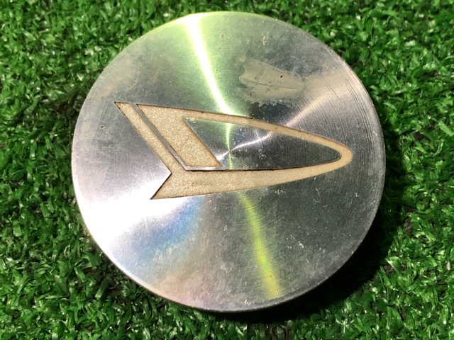 【O-980】ダイハツ センターキャップ 1枚拍卖