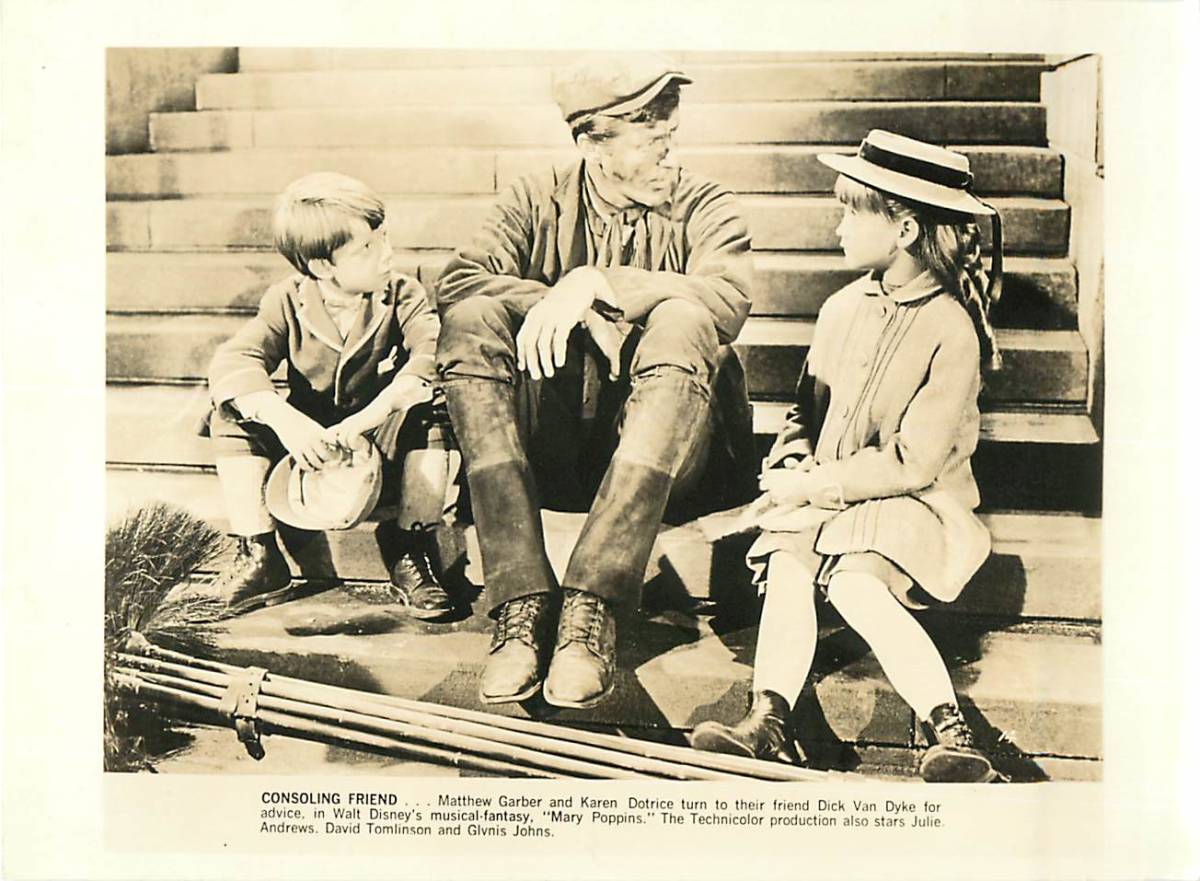 p40959『メリー・ポピンズ』スチル ジュリー・アンドリュース ディック・バン・ダイク デイヴィッド・トムリンソン拍卖