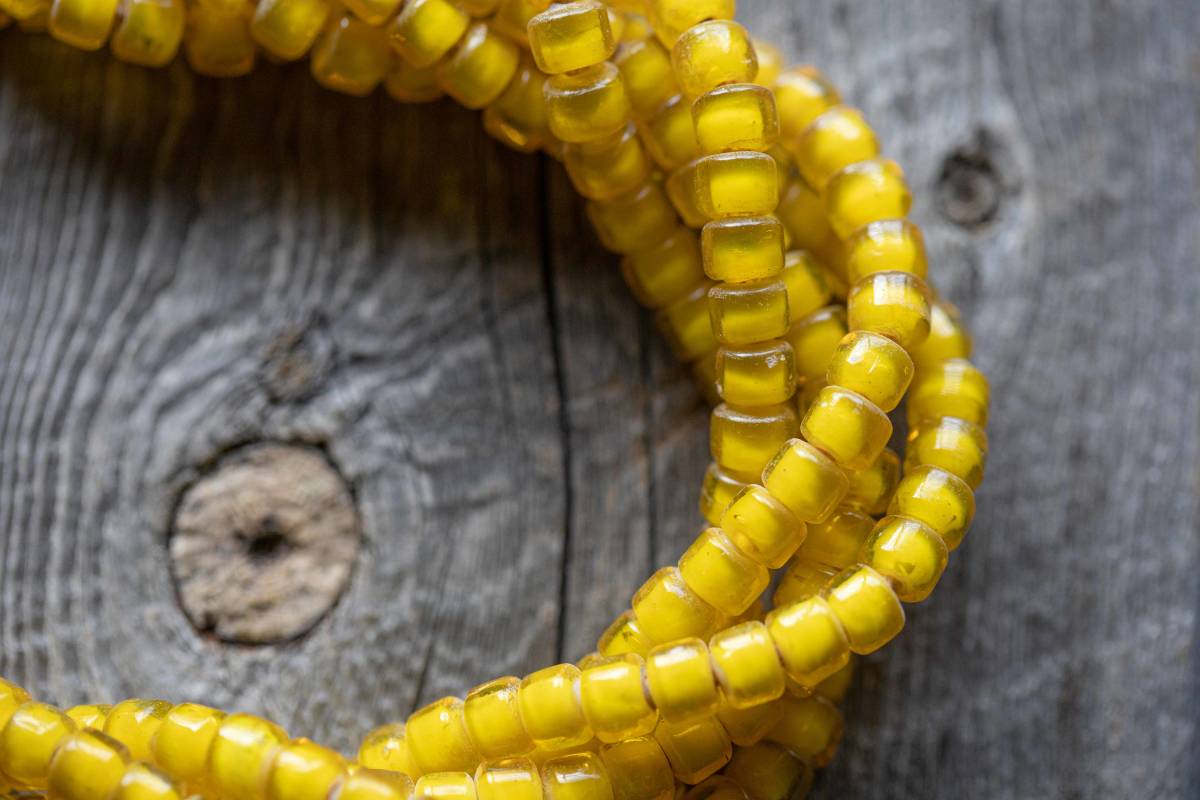 *white hearts beads Y拍卖