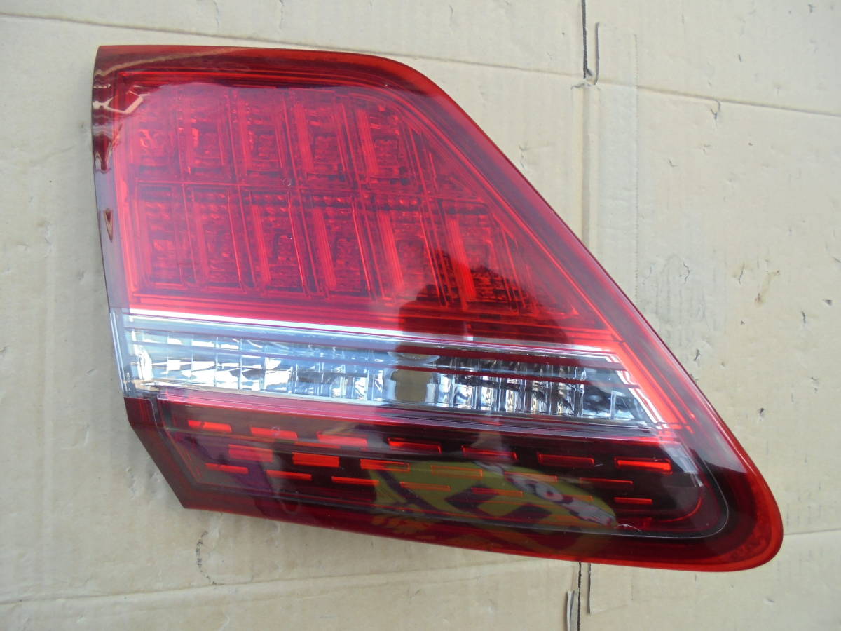 クラウン GRS200.GRS201.GRS202.GRS203 純正 左テールライト 内側 ICHIKOH 30-349 H139拍卖