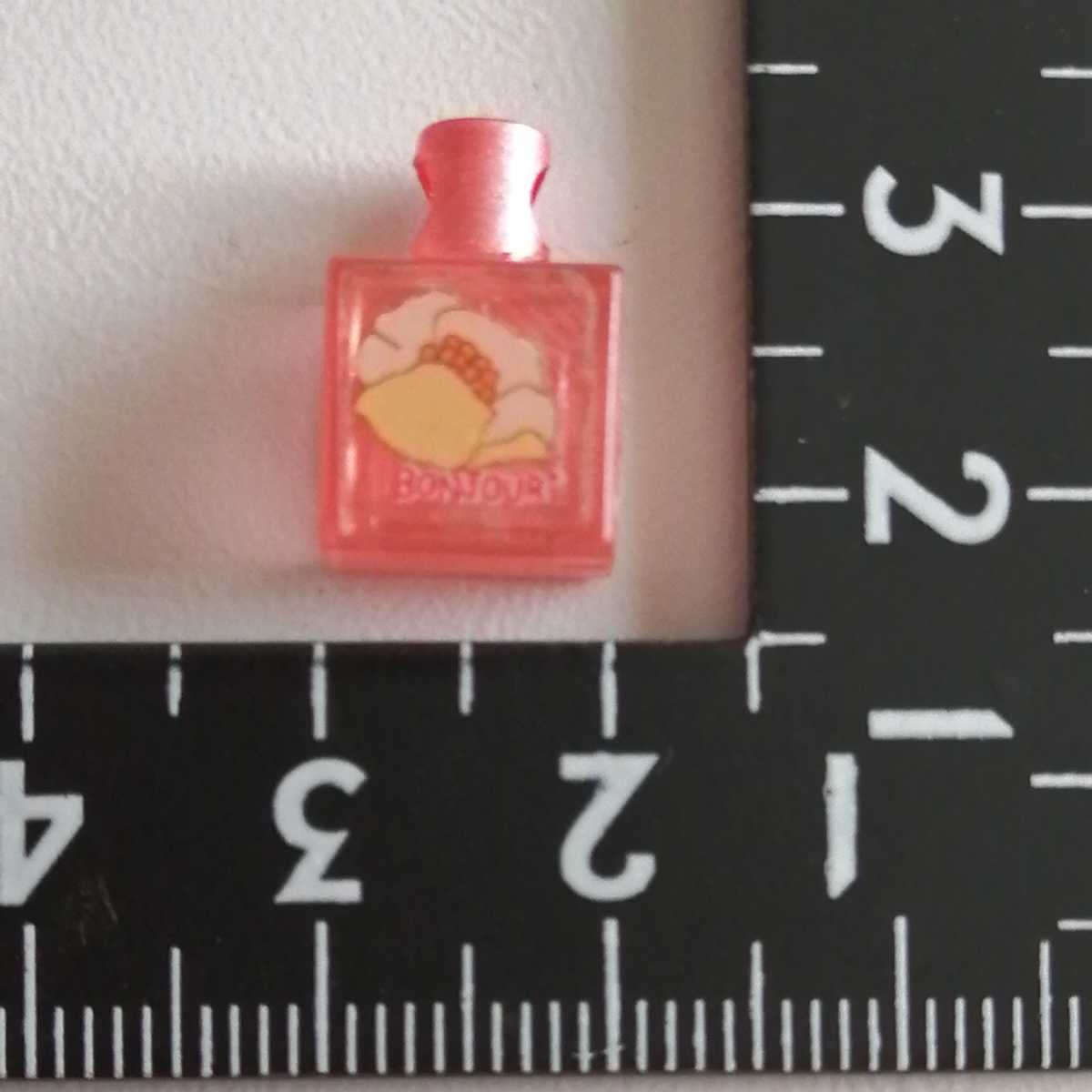 1r98 ドール用小物 化粧品 ピンク 香水瓶 人形用 ジェニー momoko バービー 1/6ドール リカちゃん ブライス ピュアニーモ ぷちサンプル拍卖