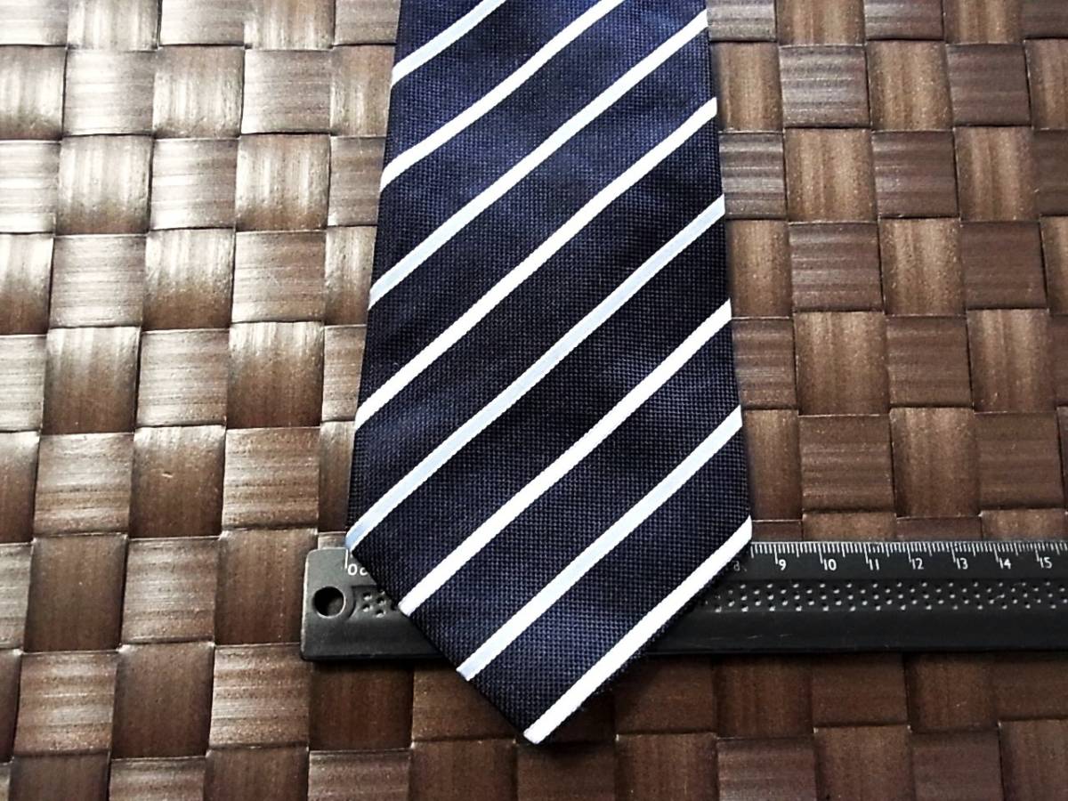 【特選】1986美品【人気の細ナロータイ】レミュー「LES MUES」ネクタイ・シルク100%拍卖