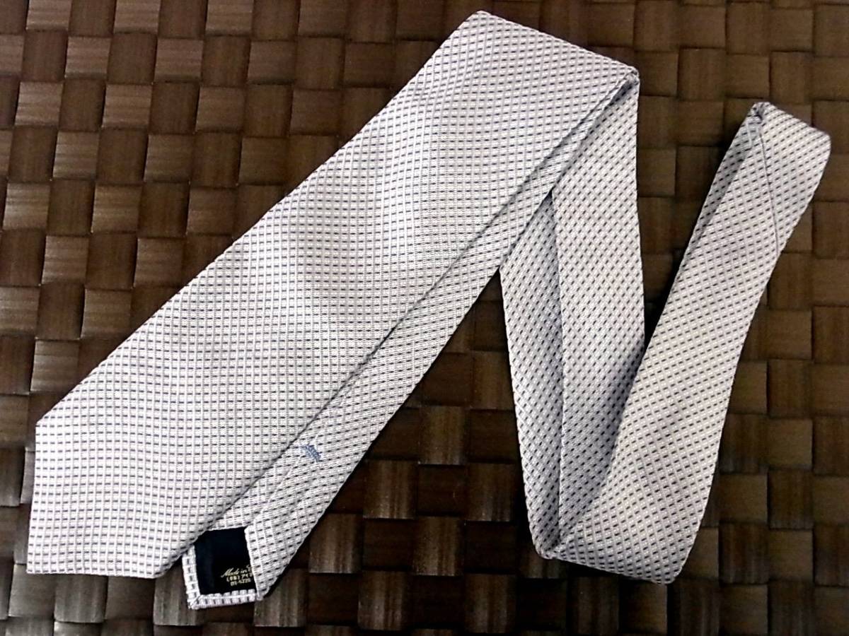 【特選】1983美品【人気の細ナロータイ】レミュー「LES MUES」ネクタイ・シルク100%拍卖