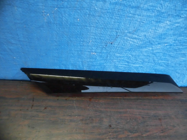 AN16 MINI F54 Aピラー カバー 左 黒 51137344185拍卖