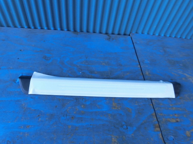 AN304 アウディ Q5 80A スカッフプレート フロント 左 80A853373A拍卖