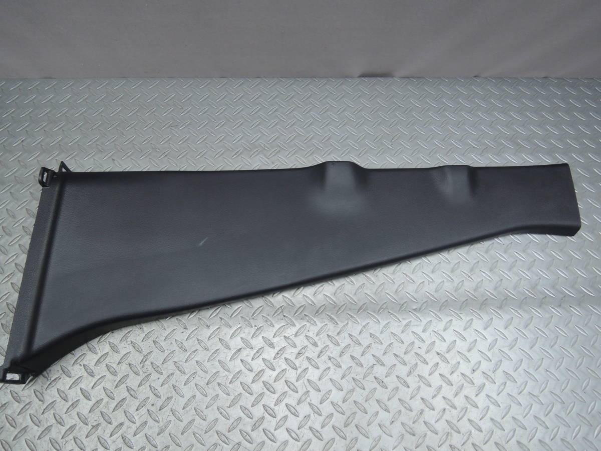 ・ AGH30W アルファード 左センターピラートリム 62414-58040 T-006拍卖